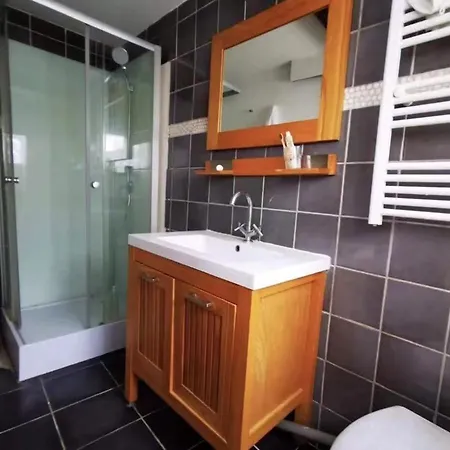 Petite Maison En Centre De Appartamento Tolone
